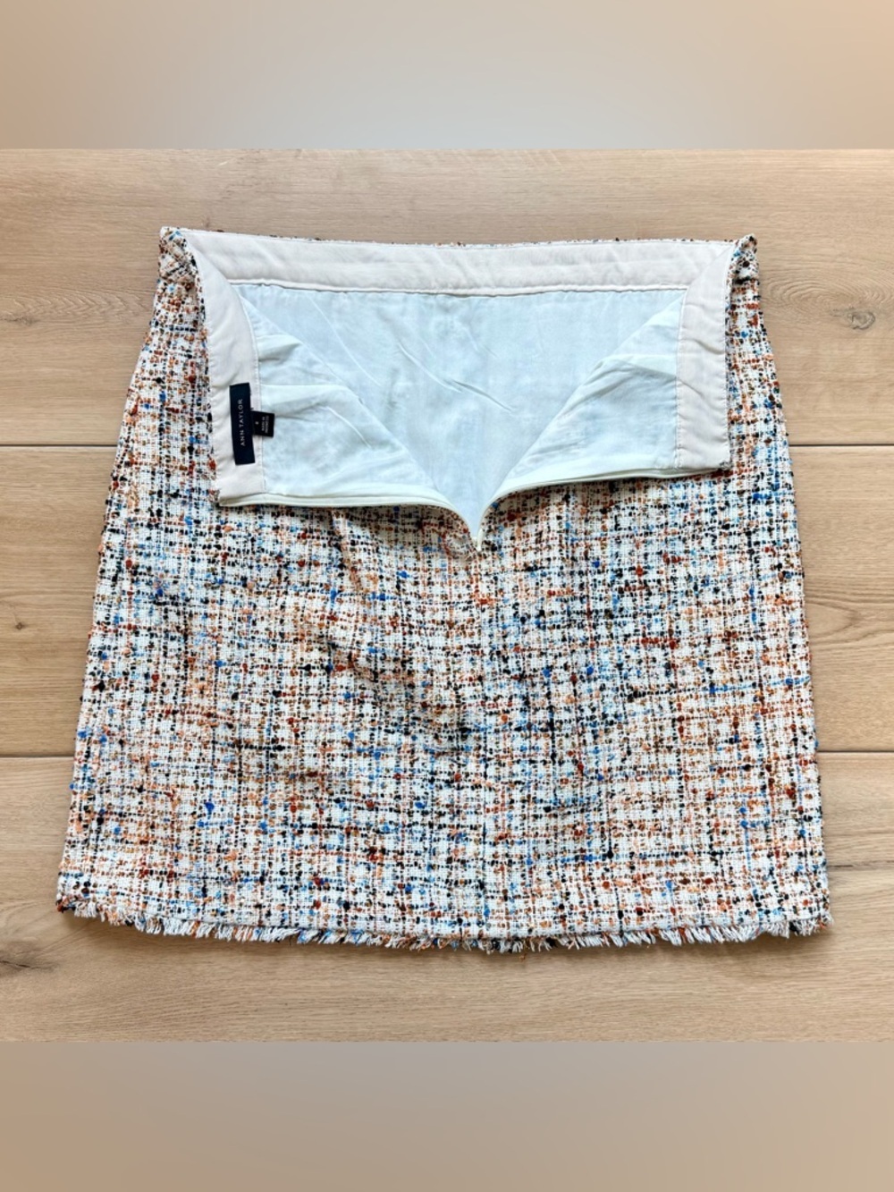 Ann Taylor Tweed Skirt Size 8 - Picture 4 of 6